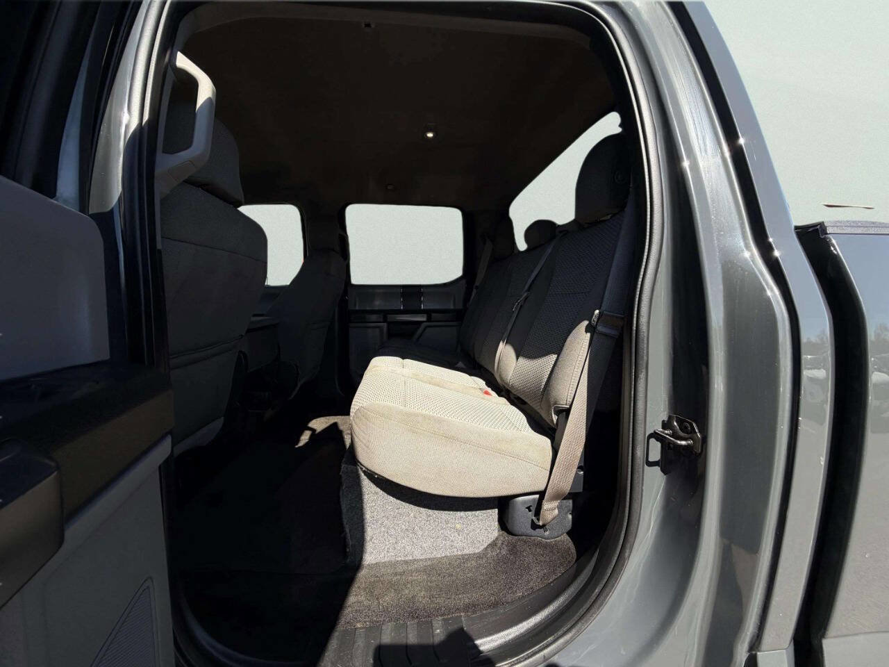 Used 2017 Ford F150 XLT image 21