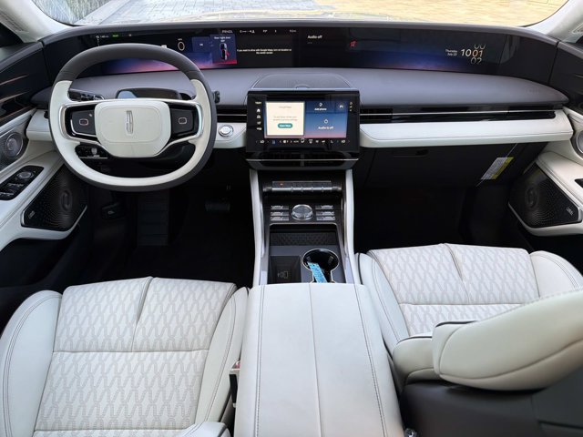 New 2026 Lincoln Nautilus Black Label w/ Jet Appearance Package AWD/4WD image 23