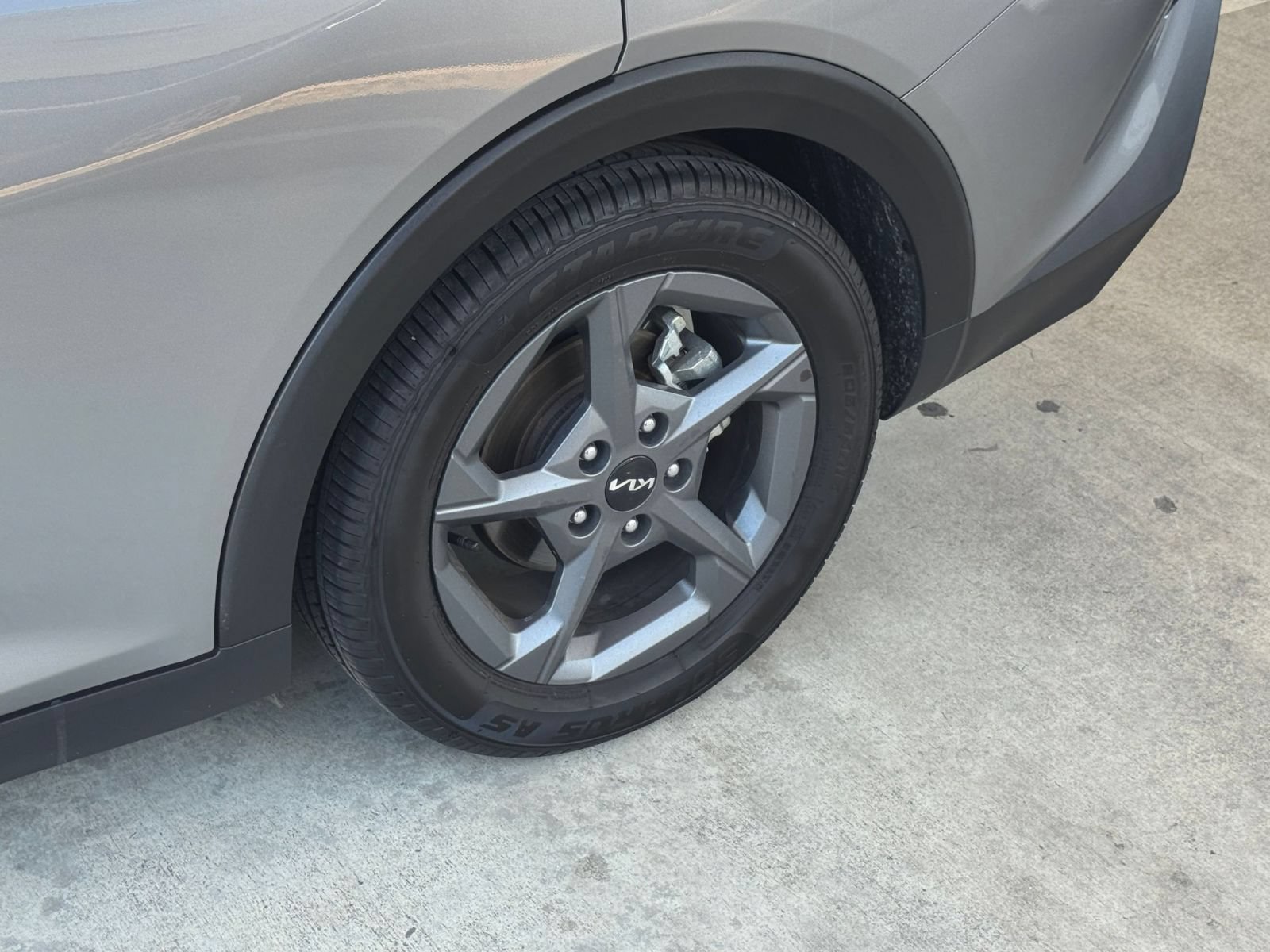 Used 2025 Kia K4 FWD image 29