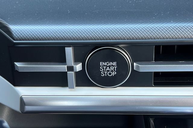 New 2026 Hyundai Santa Fe SE image 23