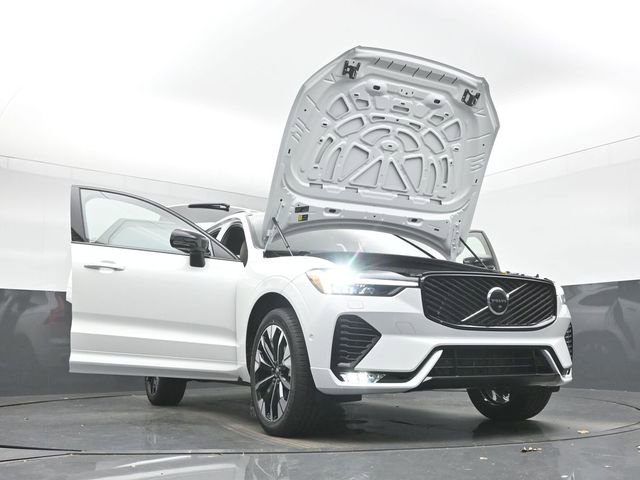 New 2026 Volvo XC60 B5 Plus w/ Protection Package Premier image 55