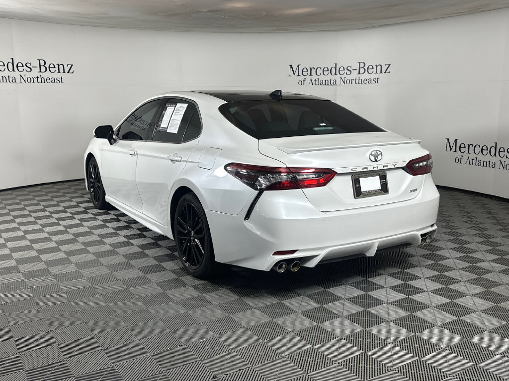 Used 2023 Toyota Camry XSE FWD image 5