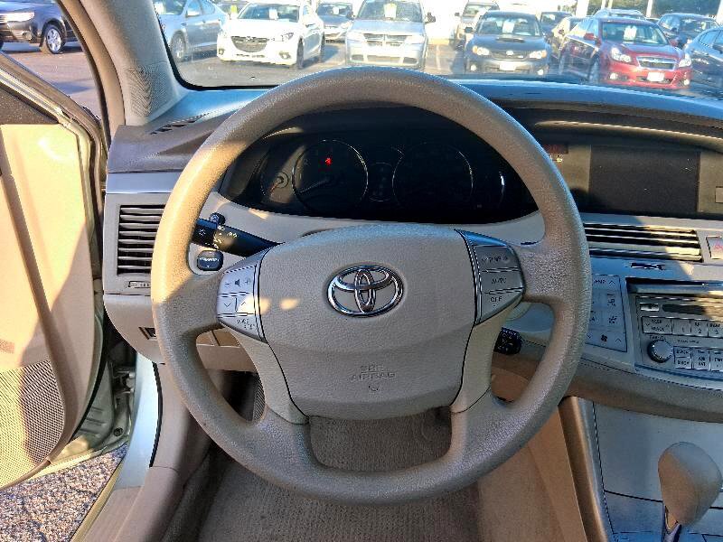 Used 2008 Toyota Avalon XL image 28