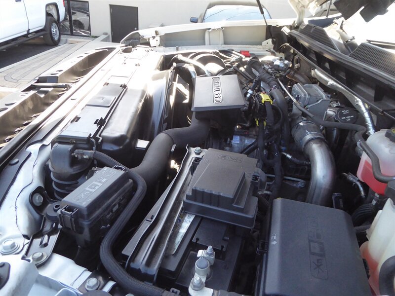 Used 2023 Chevrolet Silverado 2500 LT AWD/4WD image 35