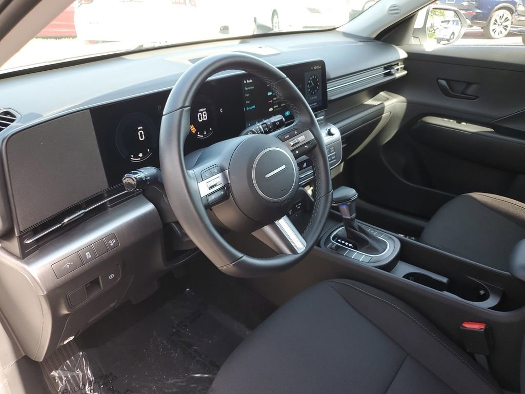 Used 2024 Hyundai Kona SEL FWD image 14
