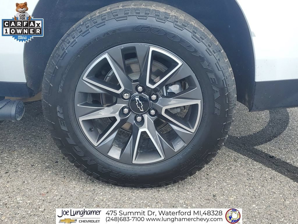 Certified 2024 Chevrolet Suburban Z71 w/ Luxury Package AWD/4WD image 35