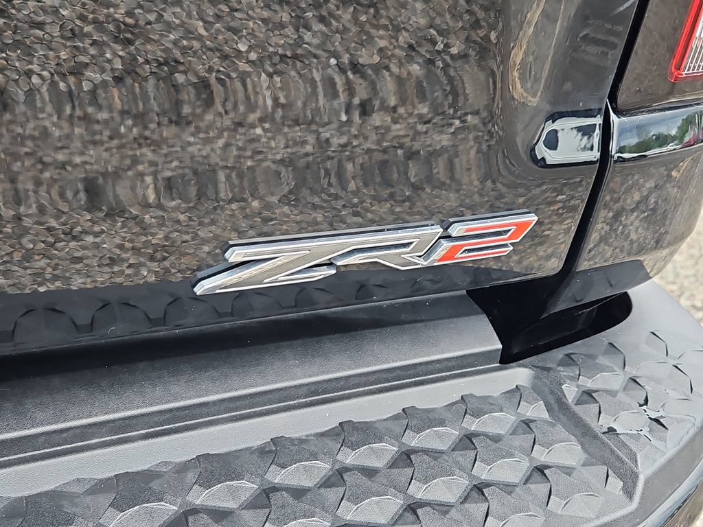 Certified 2024 Chevrolet Colorado ZR2 w/ Safety Package AWD/4WD image 12