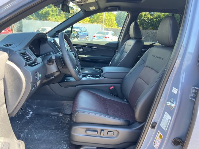 New 2026 Honda Ridgeline Black Edition image 16
