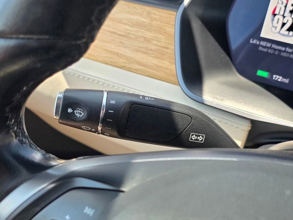 Used 2018 Tesla Model X 75D AWD/4WD image 34