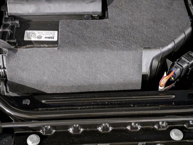 Used 2023 Audi Q4 e-tron Premium Plus w/ Premium Plus image 28