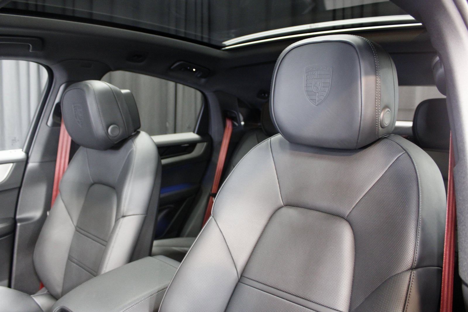 New 2026 Porsche Cayenne Coupe image 5