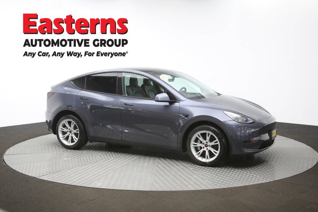 Used 2022 Tesla Model Y Long Range image 45