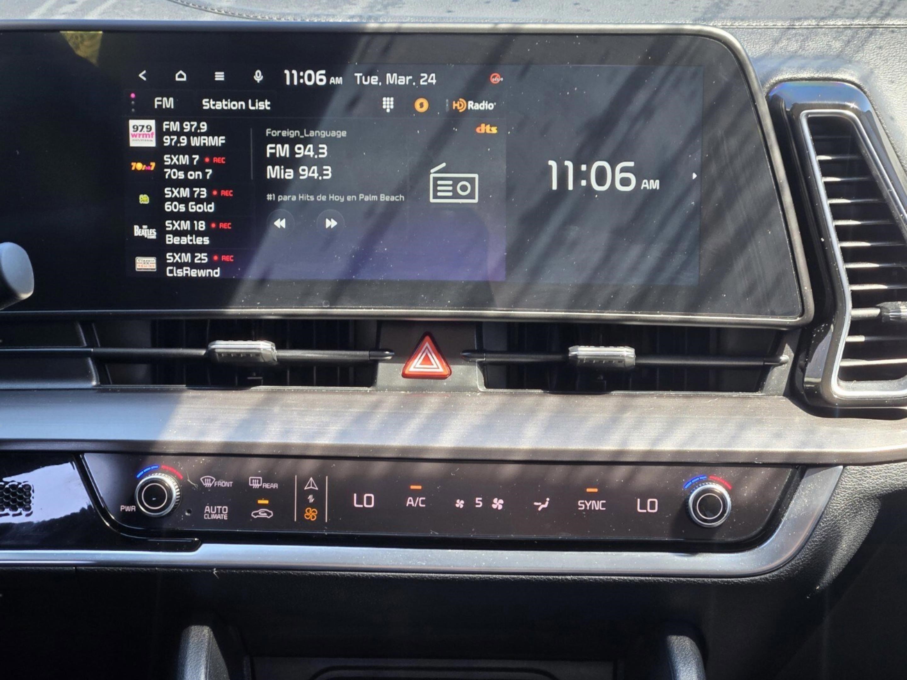 Used 2024 Kia Sportage EX image 36