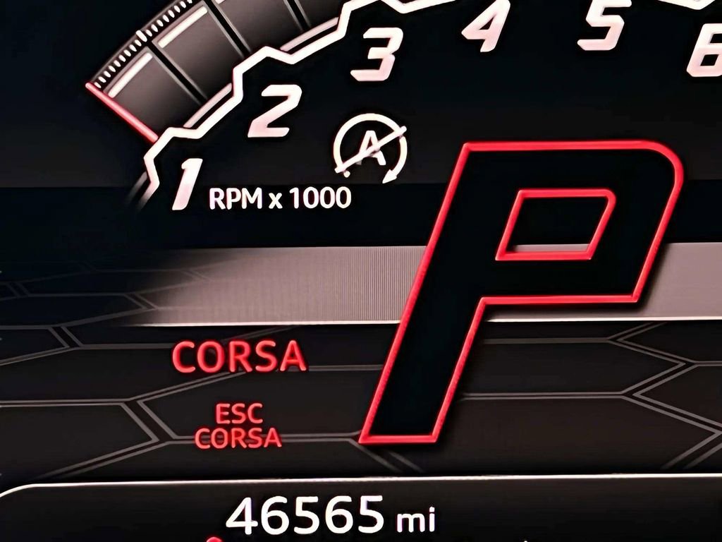 Used 2021 Lamborghini Urus AWD/4WD image 21