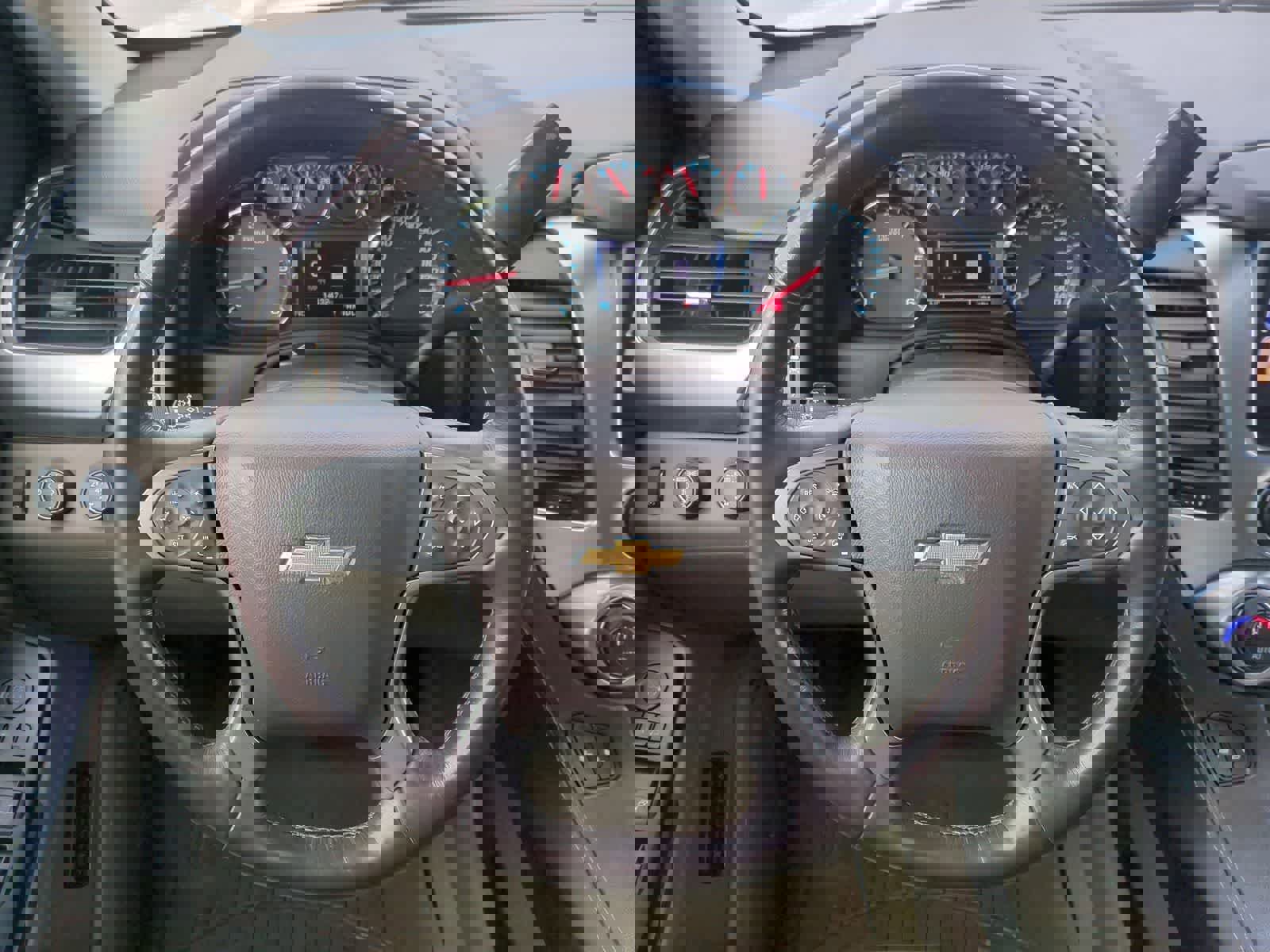 Used 2017 Chevrolet Suburban LT w/ LT Signature Package image 24