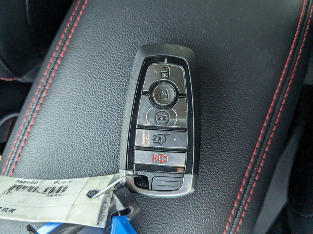 New 2025 Ford Escape ST-Line w/ Equipment Group 301A image 35