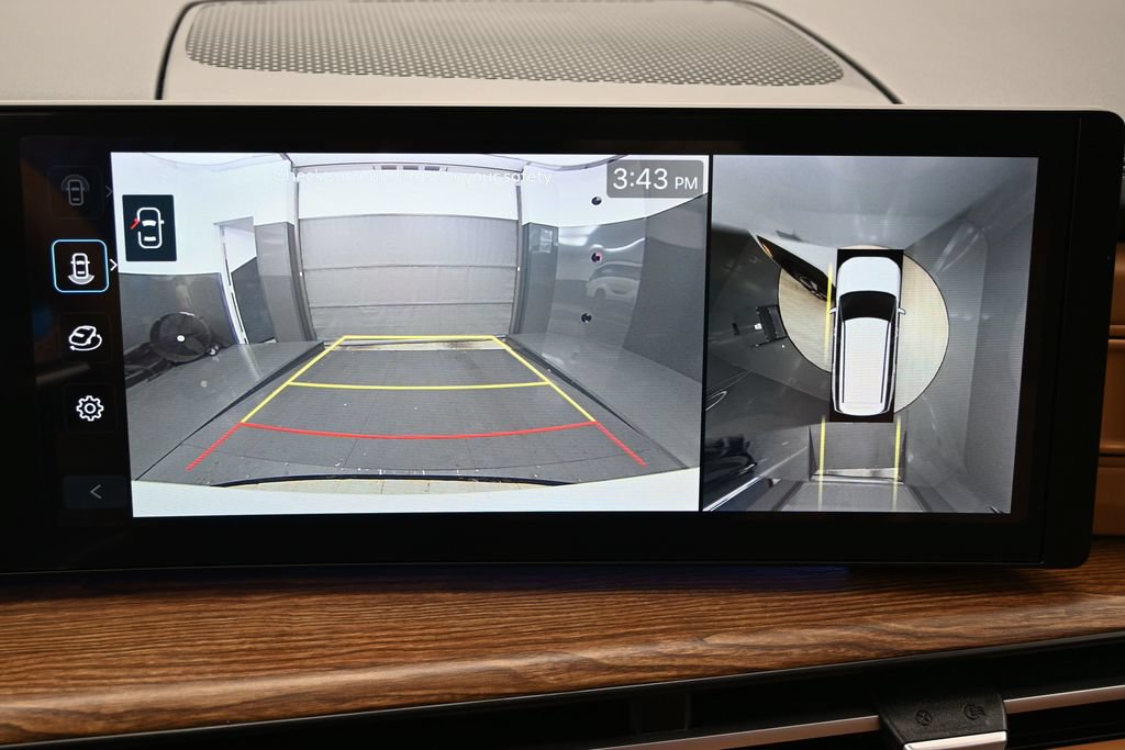 Used 2024 Hyundai Santa Fe Limited FWD image 25