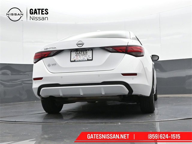 Used 2025 Nissan Sentra SV image 29