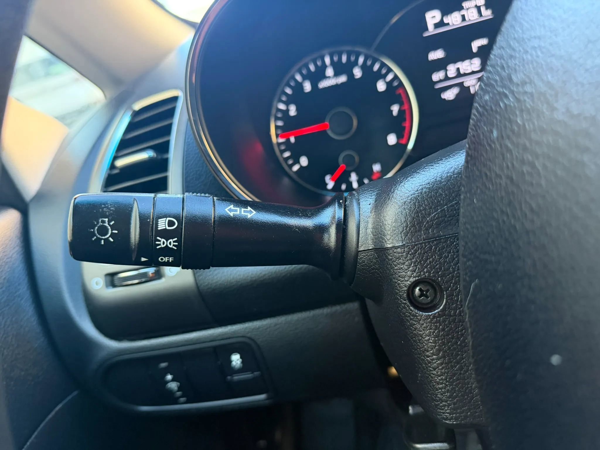 Used 2017 Kia Forte LX image 18