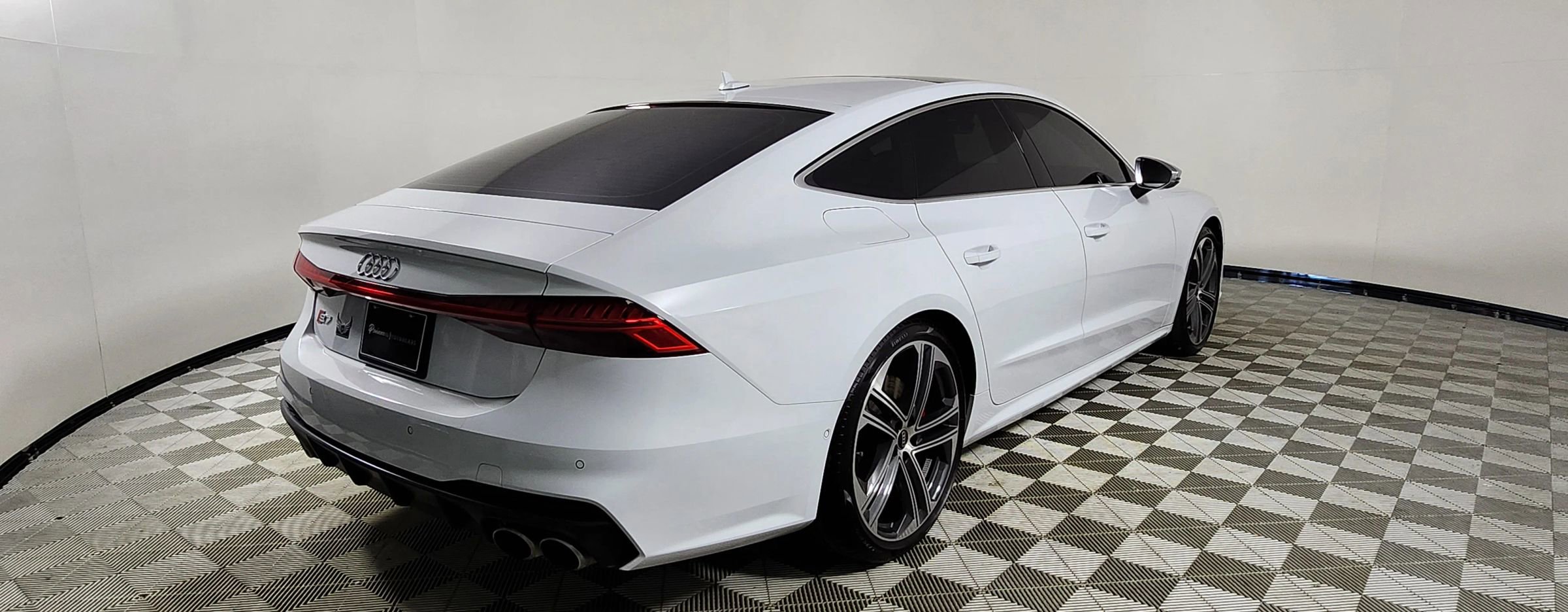 Used 2024 Audi S7 Prestige w/ Prestige Package image 7