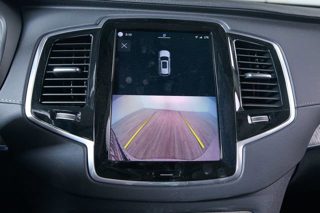 Used 2023 Volvo XC90 T8 Ultimate image 12