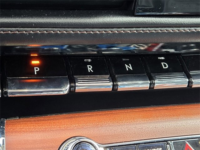 Used 2022 Lincoln Aviator Reserve w/ Equipment Group 201A image 15