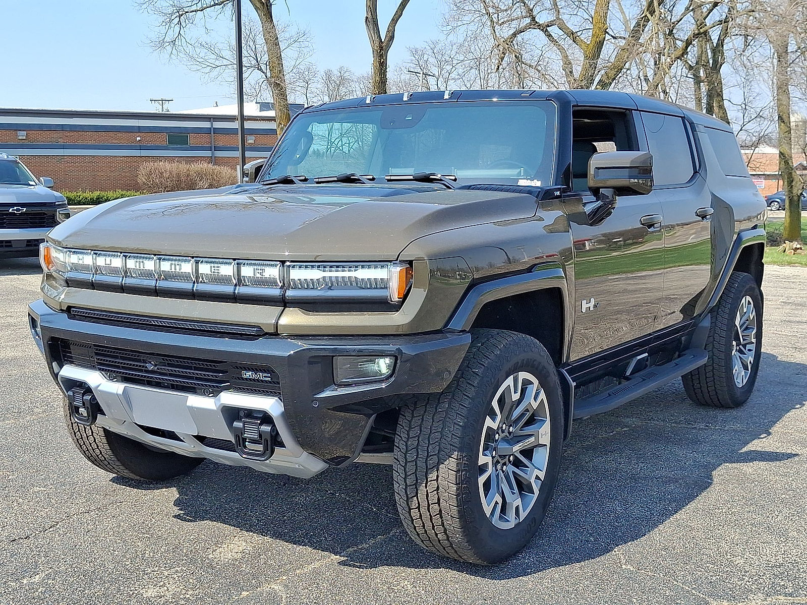 New 2025 GMC Hummer EV 3X w/ LPO, Cargo Utility Package AWD/4WD image 10