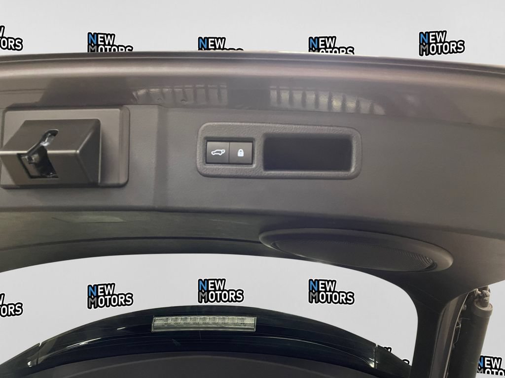 Used 2019 Lexus NX 300 AWD image 17