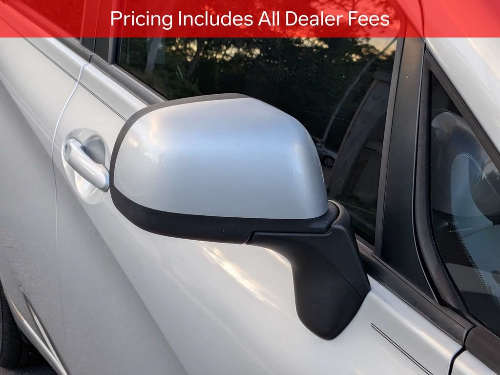 Used 2014 Nissan Versa Note S FWD image 11