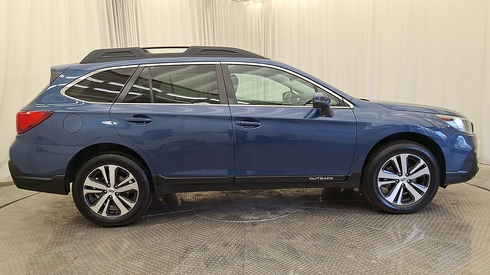 Used 2019 Subaru Outback 2.5i Limited image 4