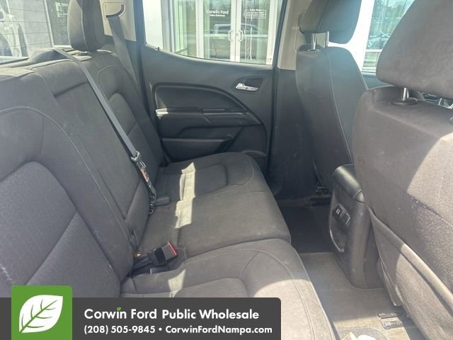 Used 2015 GMC Canyon SLE AWD/4WD image 9