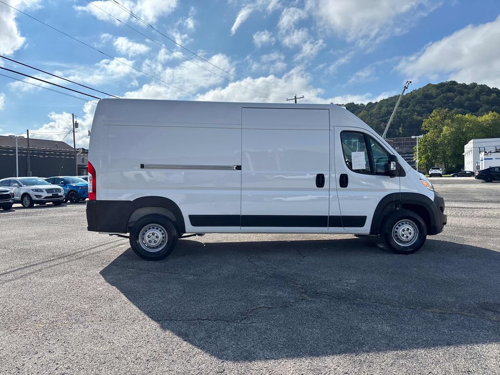 Used 2025 RAM ProMaster 3500 w/ Convenience Group FWD image 6