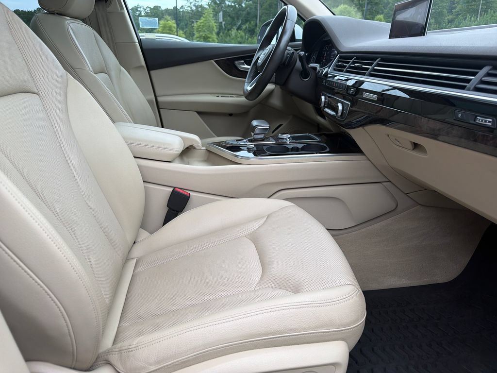 Used 2019 Audi Q7 3.0T Premium Plus AWD/4WD image 63
