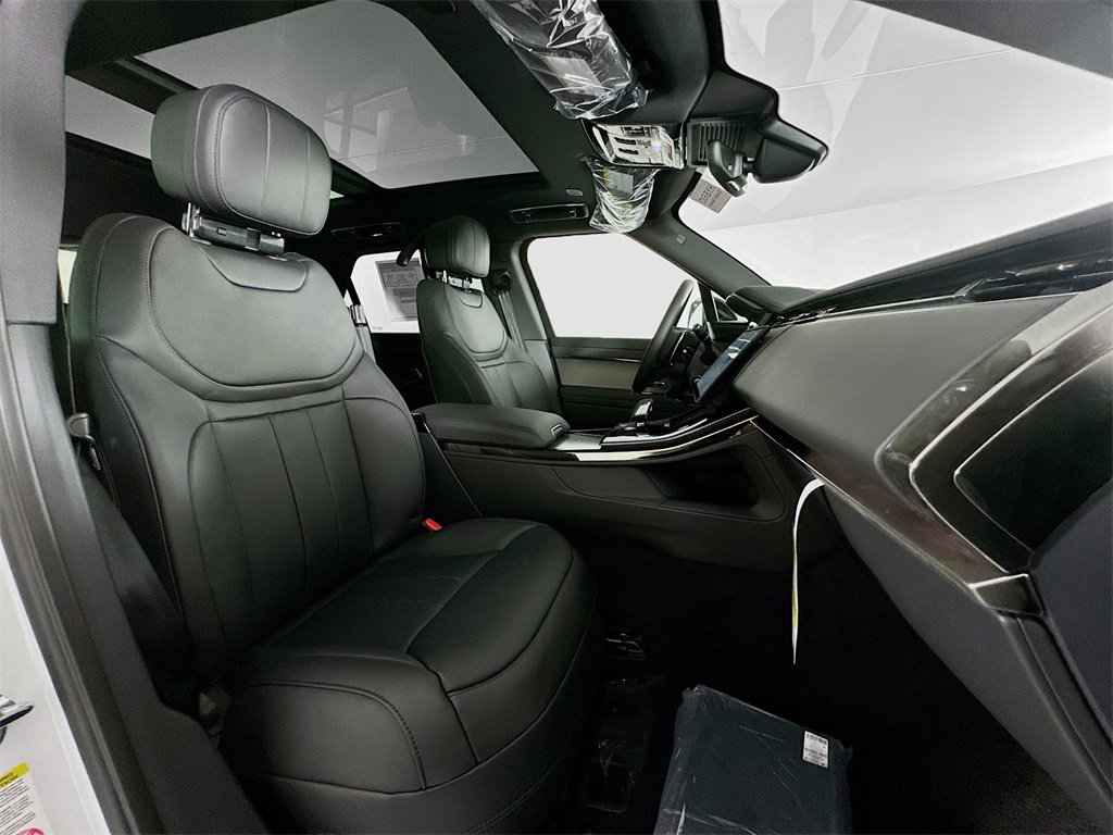 New 2025 Land Rover Range Rover Sport Dynamic SE image 29