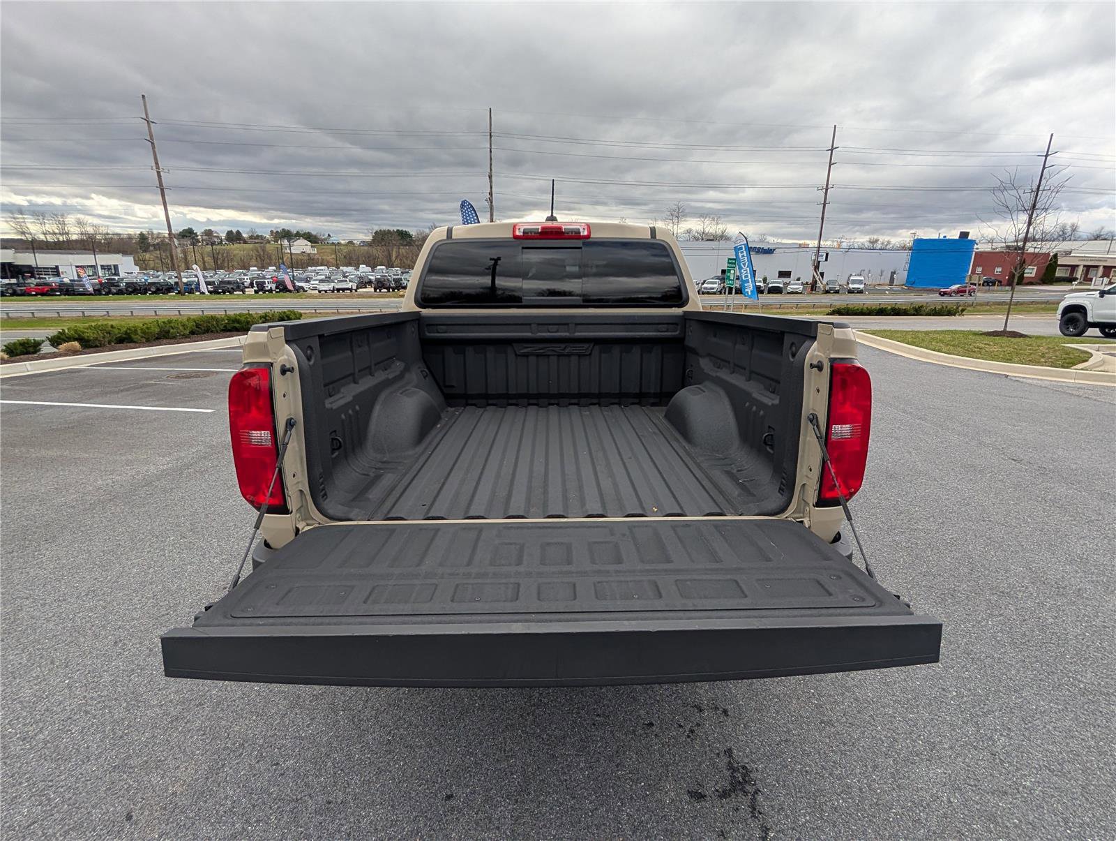 Used 2022 Chevrolet Colorado ZR2 AWD/4WD image 12