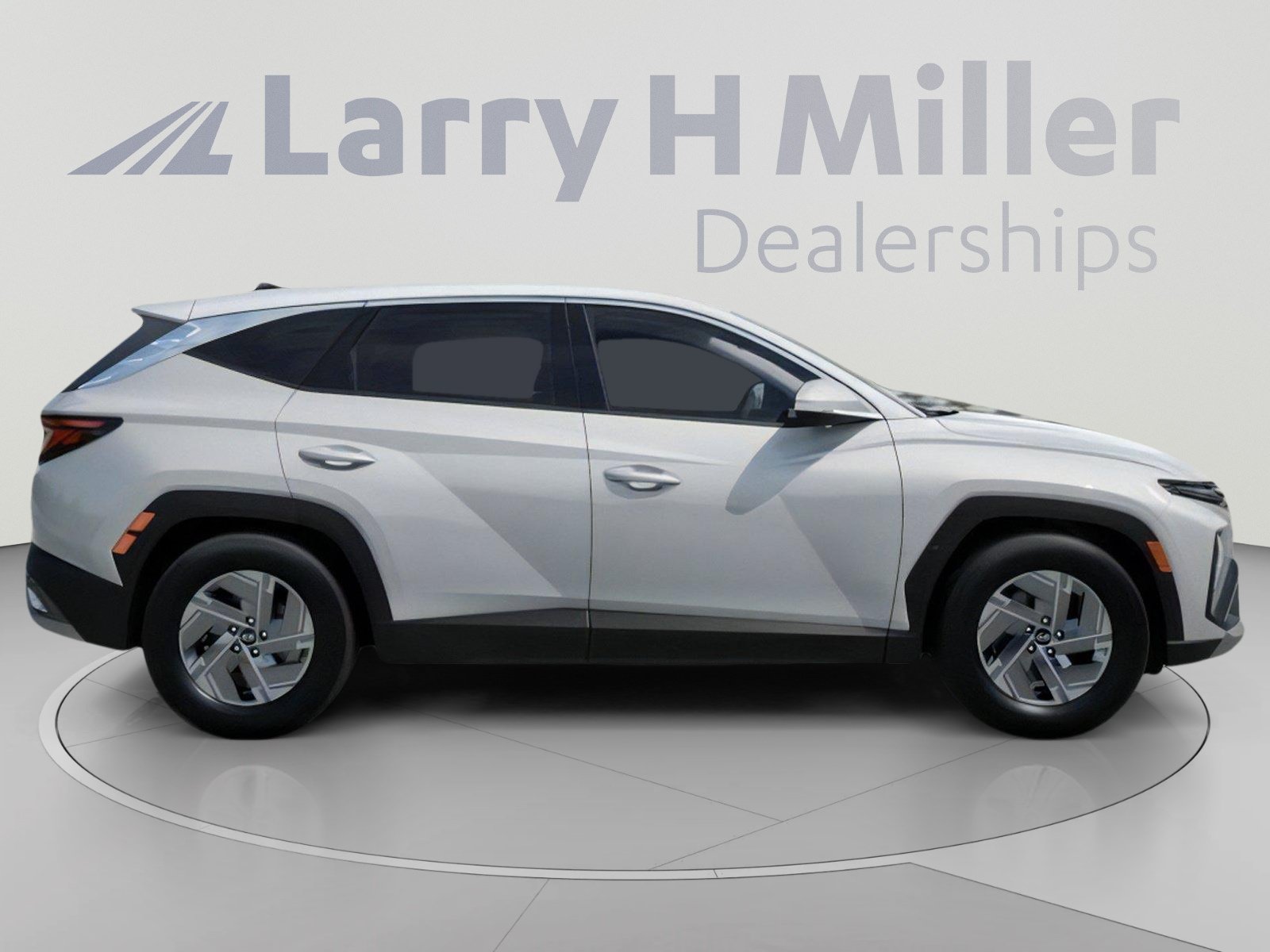 New 2026 Hyundai Tucson Blue SE FWD image 7