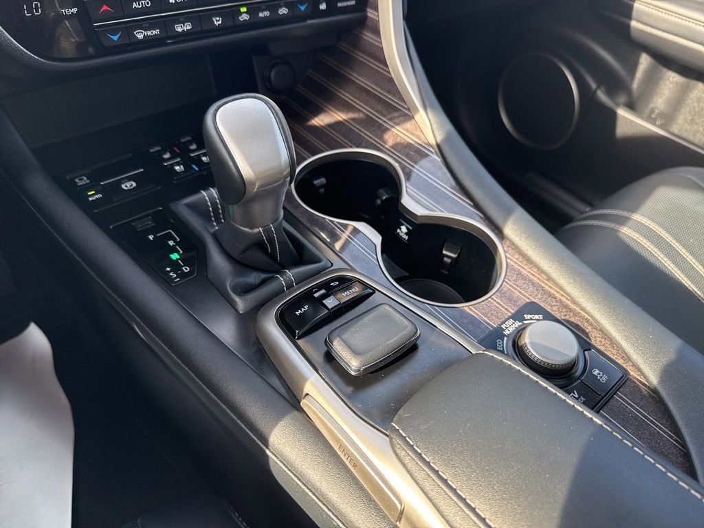 Used 2019 Lexus RX 450h AWD w/ Luxury Package image 17