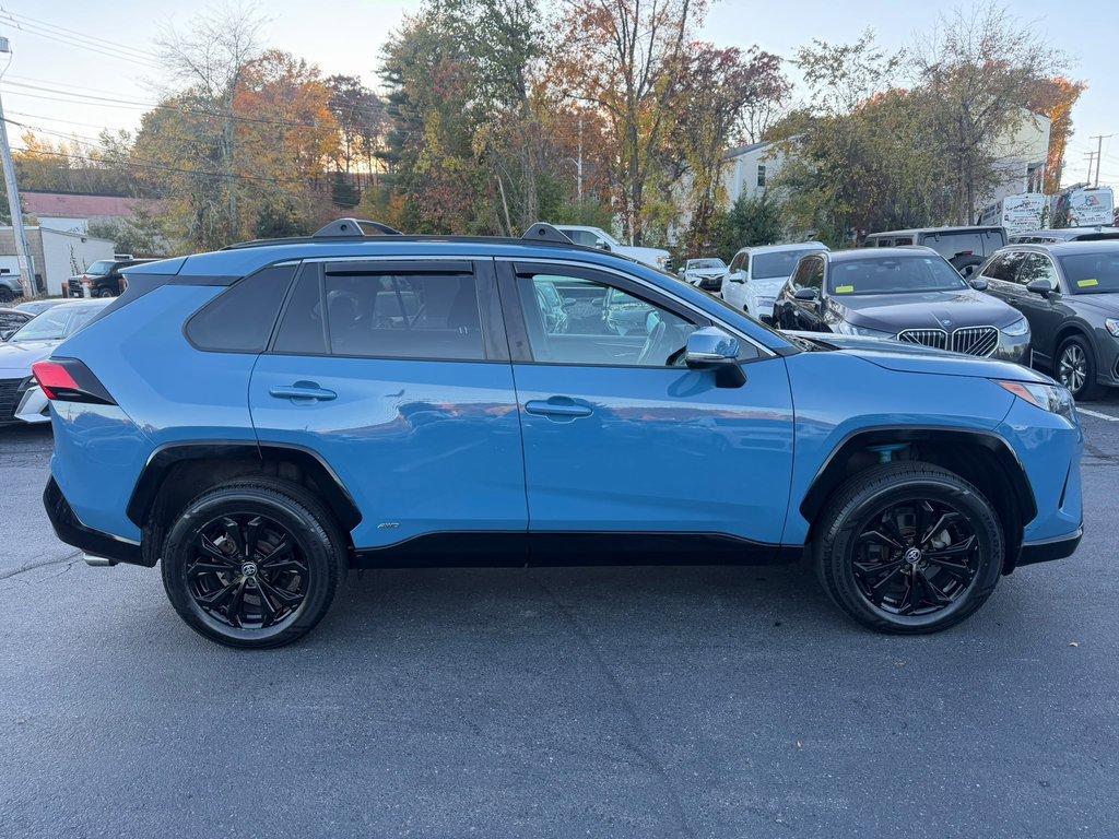 Used 2022 Toyota RAV4 SE w/ SE Grade Weather Package AWD/4WD image 6