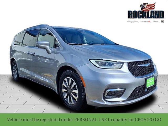 Used 2021 Chrysler Pacifica Touring-L FWD image 1