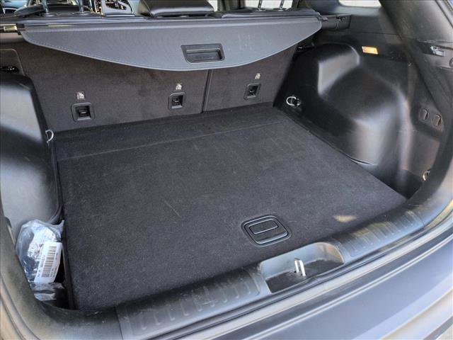 Used 2019 Jeep Cherokee Limited image 6