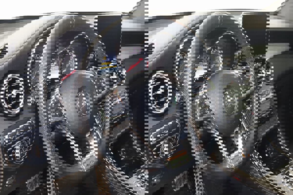 Used 2019 Mercedes-Benz GLC 63 AMG 4MATIC image 8