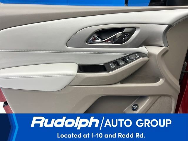 Used 2019 Chevrolet Traverse LT image 12