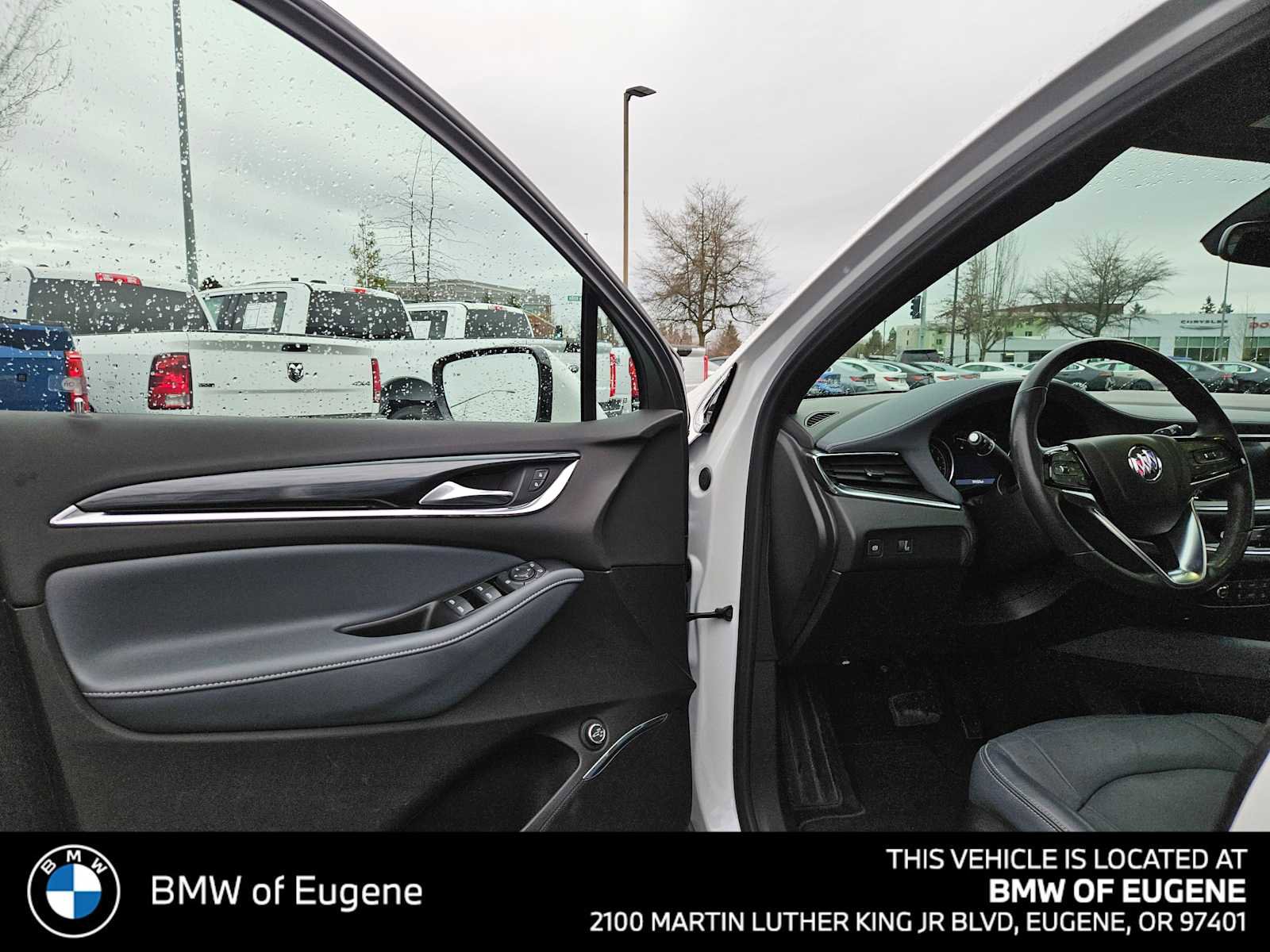 Used 2023 Buick Enclave Essence w/ Experience Buick Package image 23