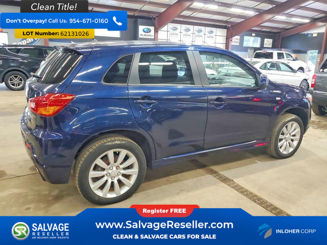Used 2011 Mitsubishi Outlander Sport SE AWD/4WD image 4