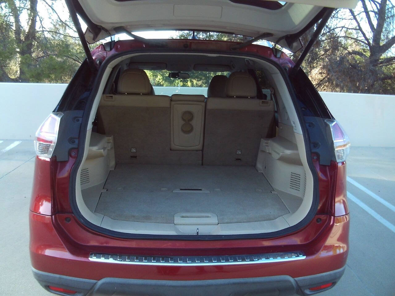 Used 2014 Nissan Rogue SL AWD/4WD image 26