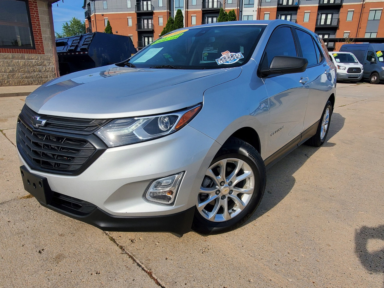 Used 2021 Chevrolet Equinox LS w/ LS Convenience Package image 3