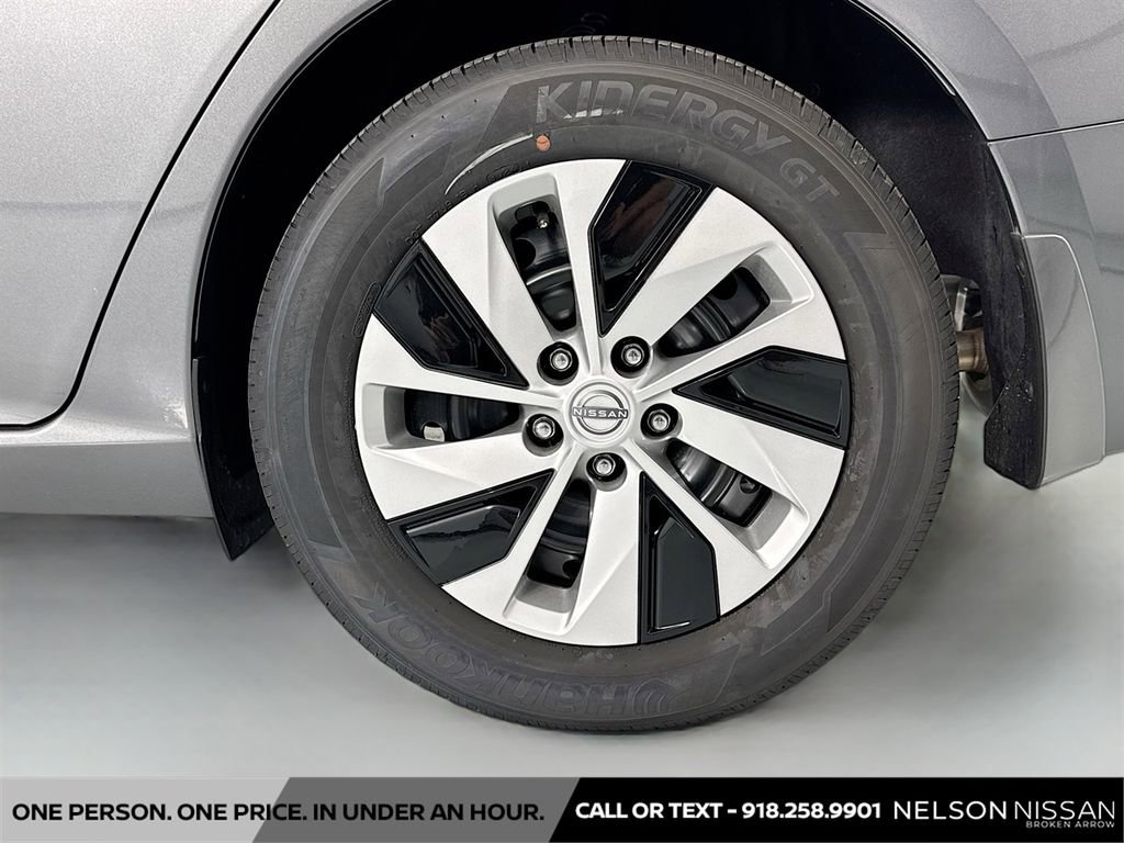 New 2025 Nissan Altima 2.5 S image 28