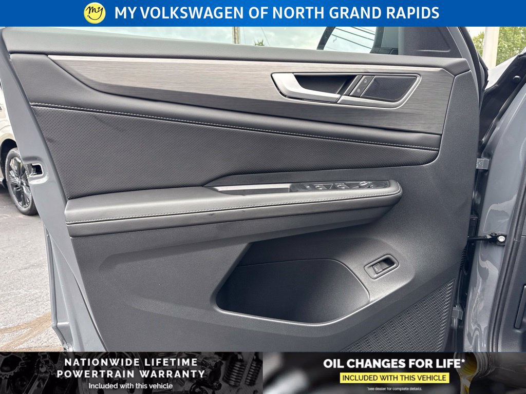New 2026 Volkswagen Atlas Cross Sport SE AWD/4WD image 10