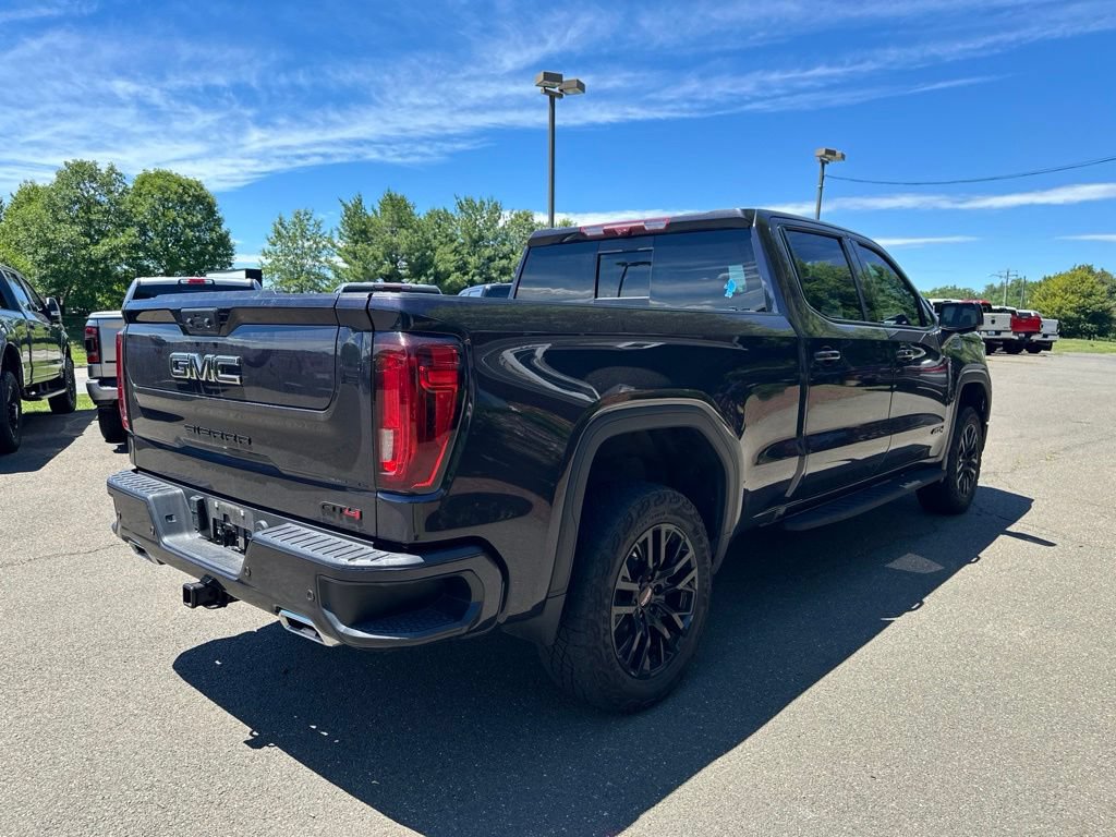 Used 2023 GMC Sierra 1500 AT4 w/ AT4 Premium Package AWD/4WD image 14