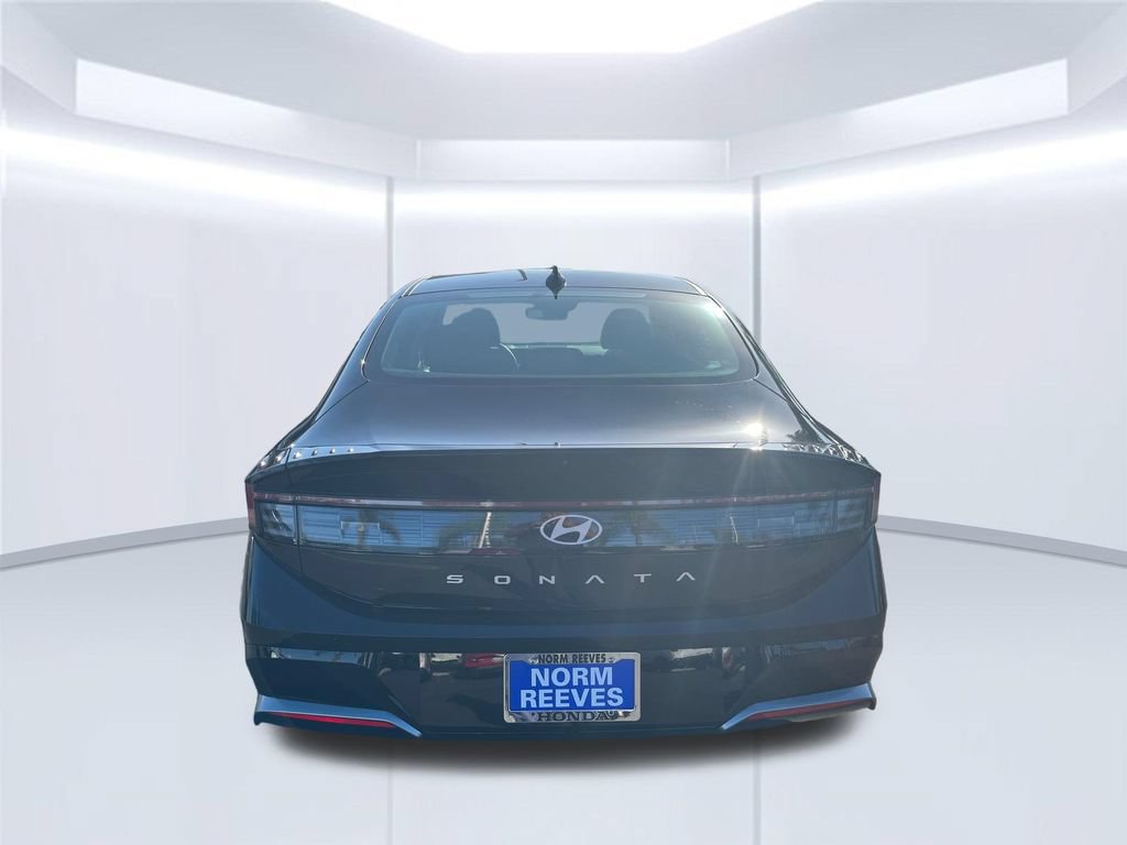 Used 2024 Hyundai Sonata SEL FWD image 4